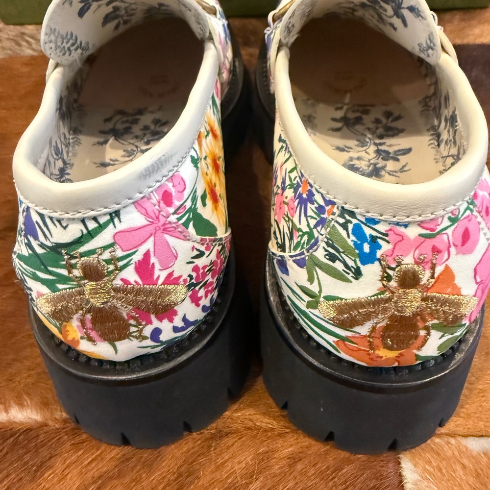 GUCCI Ken Scott Floral Print Lug Sole Loafers - Picture 6 of 9
